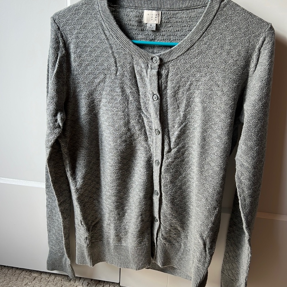 A New Day gray sweater